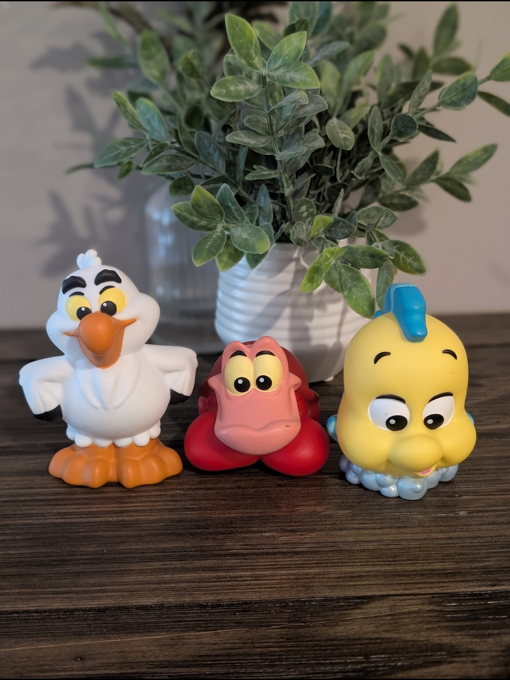 Disney Bath Toy Trio - White, Orange, Red & Yellow